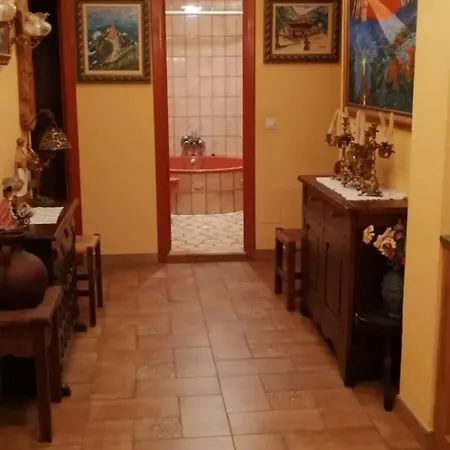 Piso En 165m 4 Habitaciones, 2 Banos , Capacidad 6 Personas *